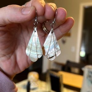 Beautiful ivory seashell dangle earrings